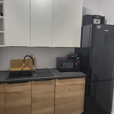 Blask Ksiezyca Apartament Garaz