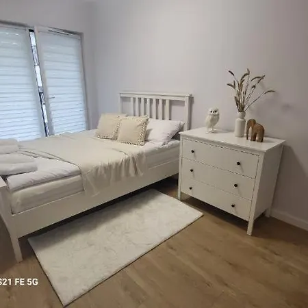 Blask Ksiezyca Apartament Garaz Krakow